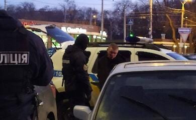 В Одесі наркоман покусав перехожих