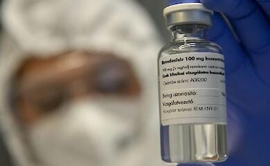 Украина получила инновационное лекарство от Covid