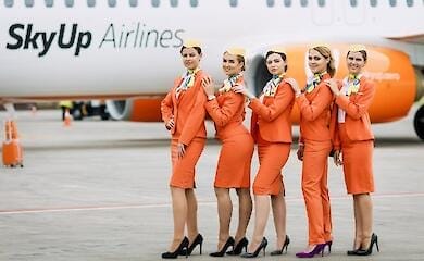 Літак SkyUp отримав заборону влітати у повітряний простір України