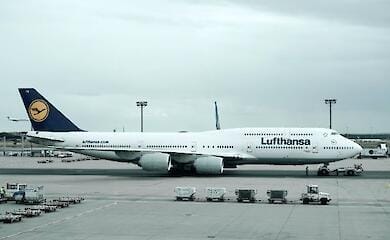 Lufthansa може припинити літати в Україну