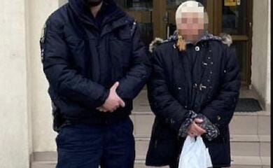 Знущався над матір’ю: в Києві затримали тирана