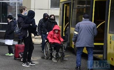 З Києва евакуюють онкохворих пацієнтів