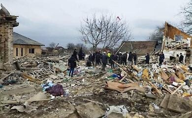 На Киевщине оккупанты обстреляли село: есть погибшие