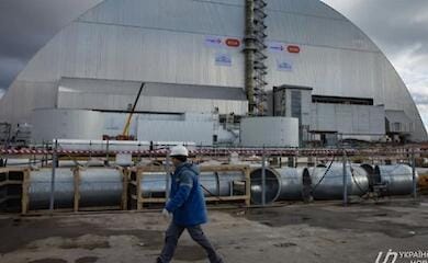 Оккупанты уже десятые сутки удерживают работников ЧАЭС на смене