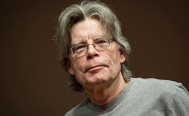Стивен Кинг не будет продлевать контракты на выход его книг в России
