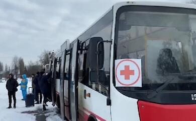 Эвакуационная колонна по "зелёному" коридору выехала из Сум в Полтаву