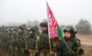 Білорусь відправить на кордон із Україною кілька тактичних груп