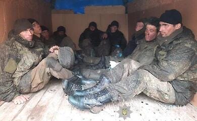 В Украине заработали лагеря для российских военнопленных