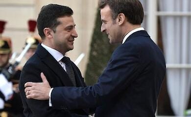 Макрон із Зеленським обговорили перспективи припинення війни