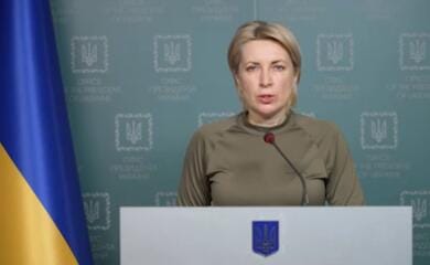 Сьогодні очікується робота дев'яти гуманітарних коридорів