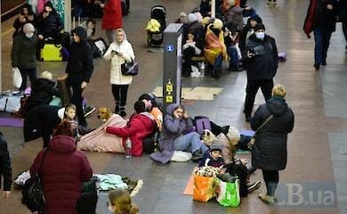 25 березня метров Києві буе працювати в режимі перевезень