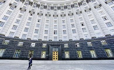 Правительство активизирует эвакуацию предприятий на запад Украины