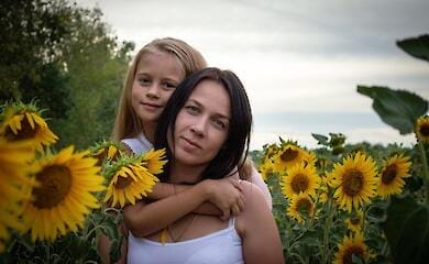 Как защитить себя и своего ребенка в чужой стране: советы полиции