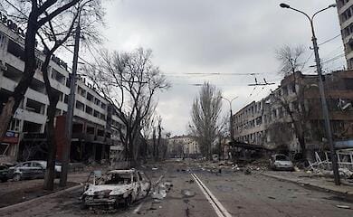 Окупанти запустили у Маріуполі мобільний крематорій