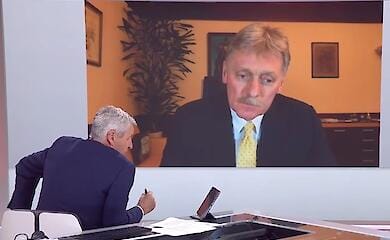 Пєсков осоромився, "не впізнавши" бронемашину РФ у Бучі