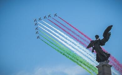 Италия закрывает порты для российских коралей