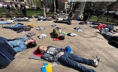 В США прошла акция в поддержку украинцев