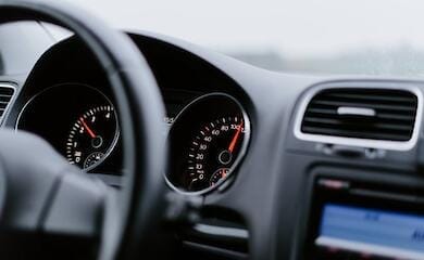 За превышение скорости в Днепре будут забирать авто