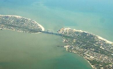 На Одещині після повторного ракетного удару закрили міст