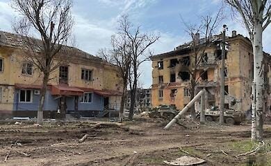 Дочка моя, люблю тебе: глухоніма пара їхнього Маріуполя просить допомоги