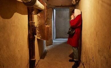 Харків'ян закликали не залишати укриттів