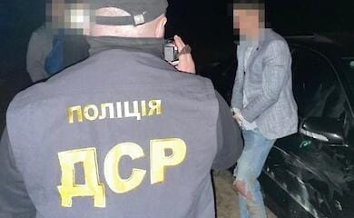 На Буковині затримали порушників, які переправляли чоловіків за кордон