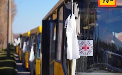 Люди, яких евакуювали з «Азовсталі», не доїхали до Запоріжжя