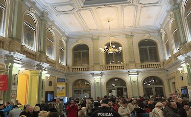 Из Украины с 24 февраля выехало около 4 млн украинцев, вернулось 1,5 млн