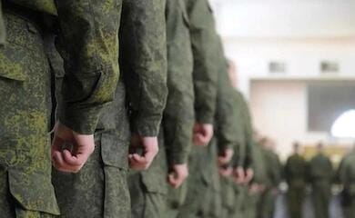 Брали навіть інвалідів: мешканка "ЛНР" розповіла про насильницьку мобілізацію