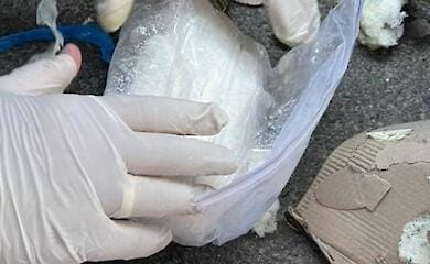 У Києві затримали чоловіка, який переправляв поштою наркотики