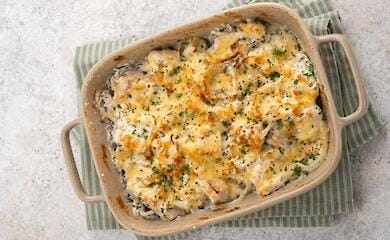 Рассказываем, как приготовить запеченные рыбные консервы с картофелем