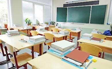У Кабміні розповіли, чи дадуть усім випускникам свідоцтва про загальну середню освіту