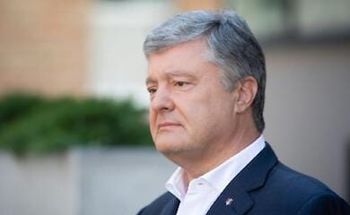 Порошенко выехал из Украины: подробности