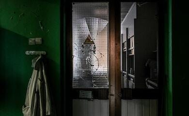 В лабораториях Чернобыля русские разграбили системы безопасности