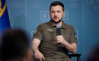 Зеленський заявив, що Україну починають підштовхувати до миру із вигодою для РФ