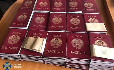 В СБУ показали, какие паспорта оккупанты готовили для жителей Киевщины