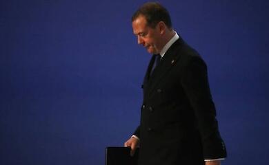 Бывший президент россии последнее время все чаще привлекает к себе внимание резкими высказываниями в сети