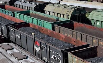 В Україні з рейок зійшли вагони вантажного поїзда