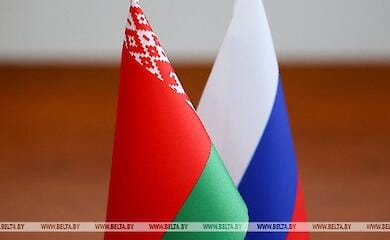 Лукашенко заявив, що йому "бачиться" війна