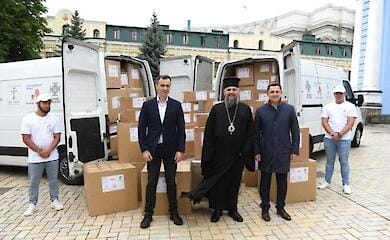 Собор Святого Андрея в Вашингтоне  передал партию медикаментов для украинских военных  на сумму более 210 млн. гривен.