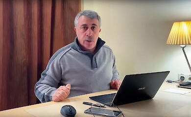 Краш-синдром: Комаровський розповів, що з цим робити