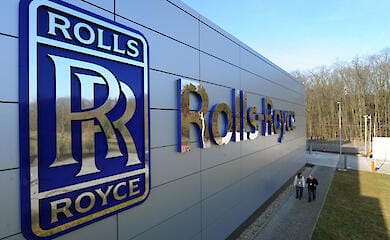 Компания Rolls Royce решил восстановить разрушенную больницу на Сумщине