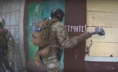 В Мелитополе оккупанты вломились в дом погибшего участника АТО