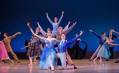 У столиці триває театральний сезон. Запрошують глядачів уже дев'ять театрів