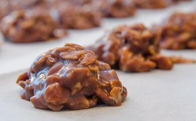 Як приготувати шоколадне вівсяне печиво