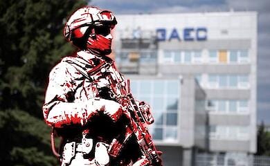 Российские оккупанты в Энергодаре устроили очередную провокацию: стреляли в сторону Запорожской АЭС