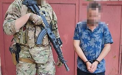 В Україні постійно затримують зрадників