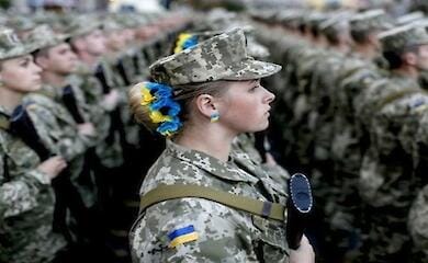 Які документи необхідні жінці, щоб стати на військовий облік в Україні