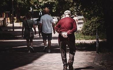 Пенсии в Украине до конца 2022 года повысят два раза