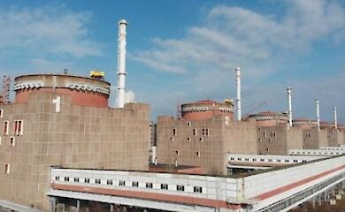 Российские оккупанты снова стреляют в сторону Запорожской АЭС 